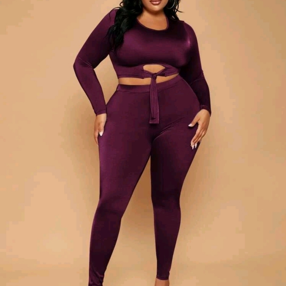 Tie Front Crop Top With Leggings *NWOT*